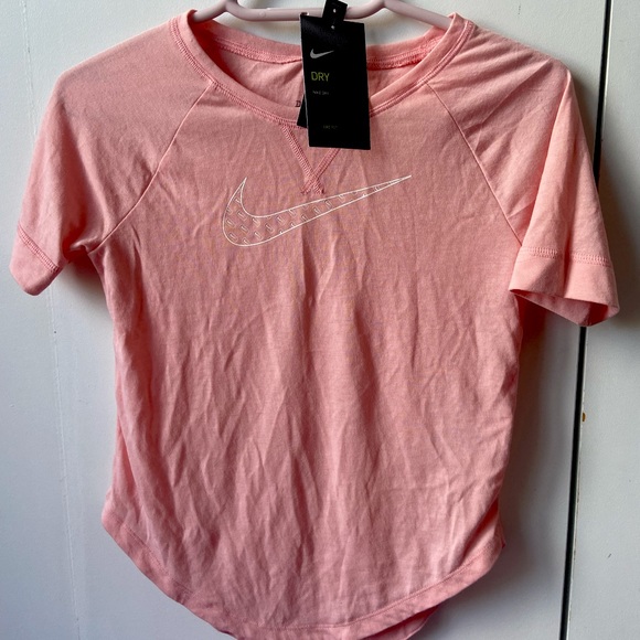 DRI-FIT Nike pink top - Picture 1 of 6
